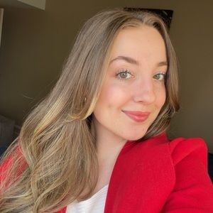 Meet your Posher, Nicolette